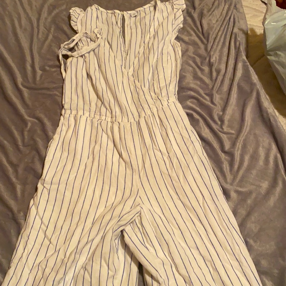 New never used just had in the closet 🤍💙